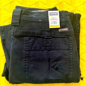 Men’s legendary outfitters stretch canvas pants. Black. 32X34. New